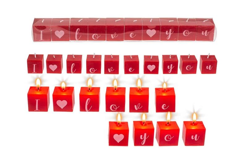 Kerzenblock mit Schrift, I love you in Kunststoffbox aus Wachs Rot